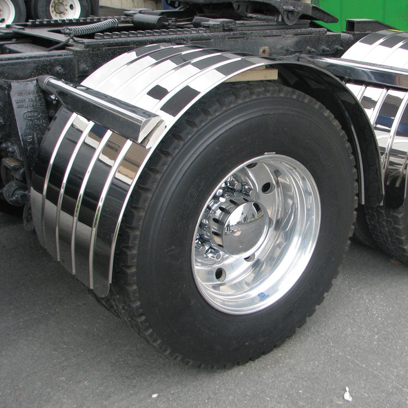 80 Stainless Steel Fully Ribbed Single Axle Fender with Beaded Edge – 18 Gauge