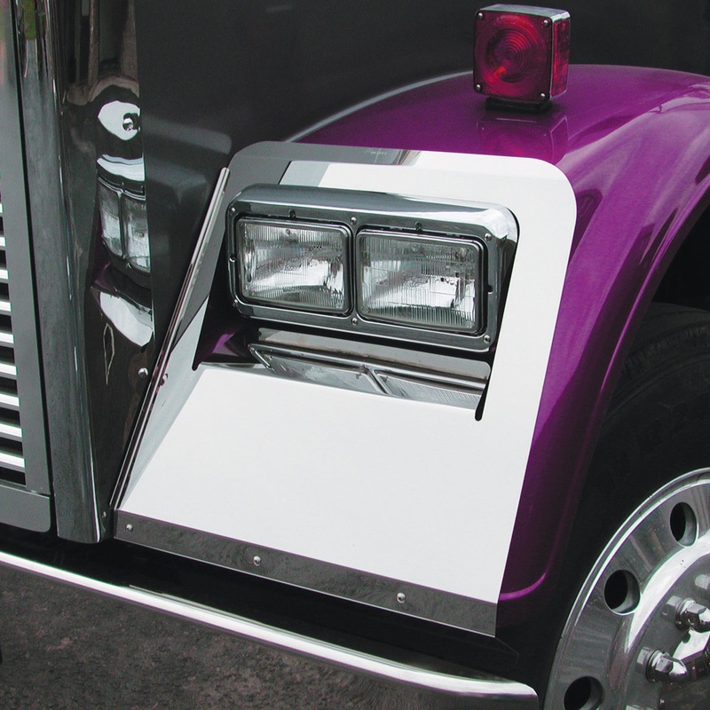 Freightliner Classic Short Hood Headlight Fender Guard