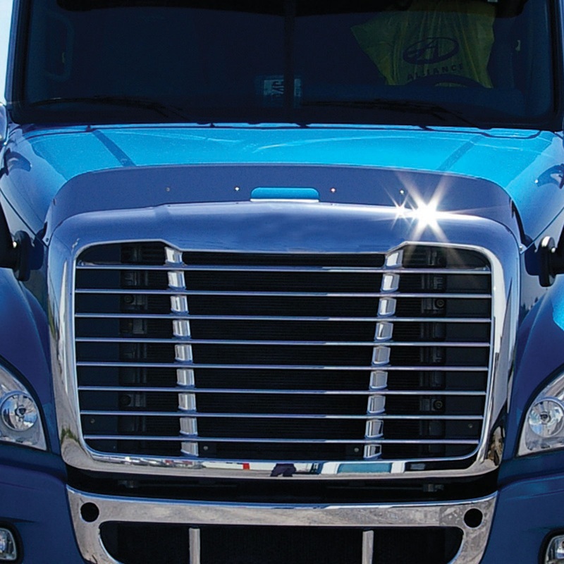 Hoodshield Bug Deflector for Freightliner Cascadia