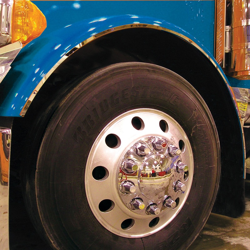 PB 379 Front Side Fender Trim