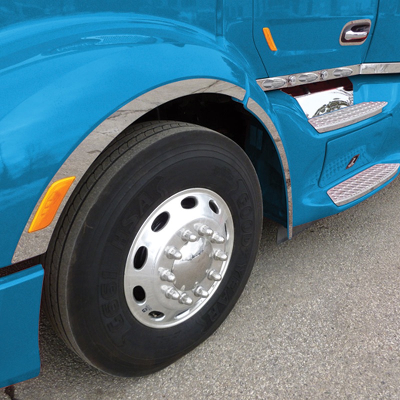 Peterbilt 579 Front Side Fender Trim