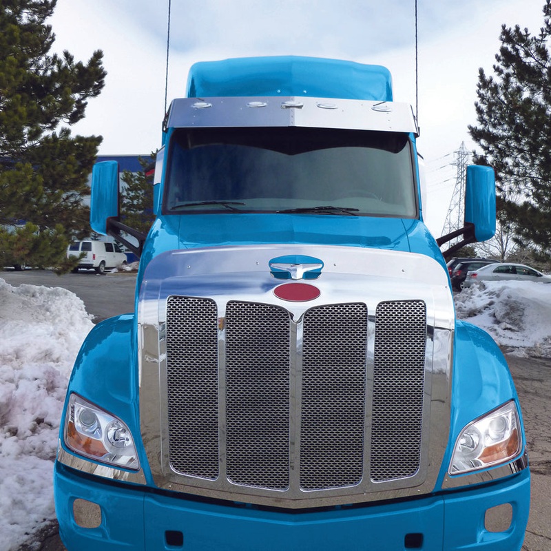 Peterbilt 579 Grill Surround