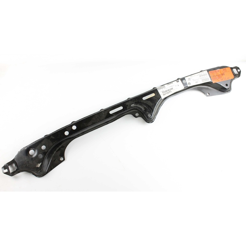 Upper Front Bumper Retainer, FJ Cruiser 2006-2014
