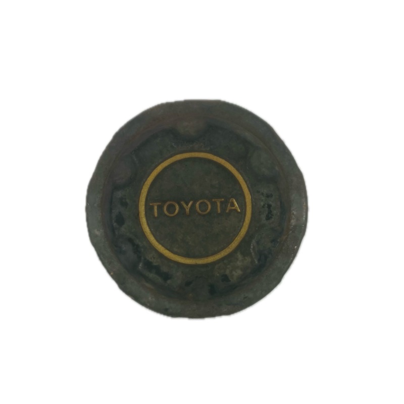 Used – Center Cap – FJ60, FJ62 1980-1990.
