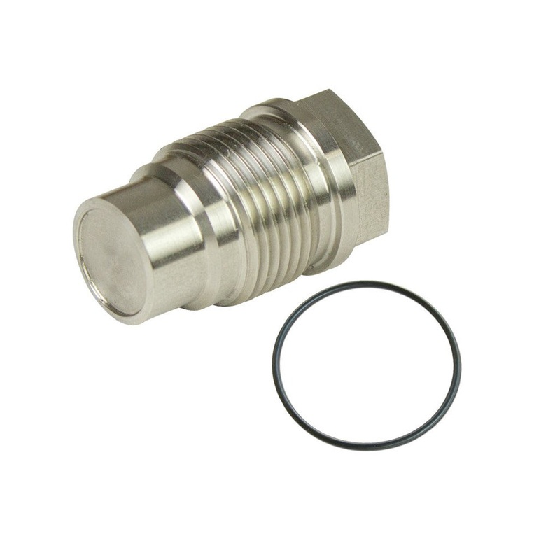 BD Diesel Fuel Rail Plug 6.7L